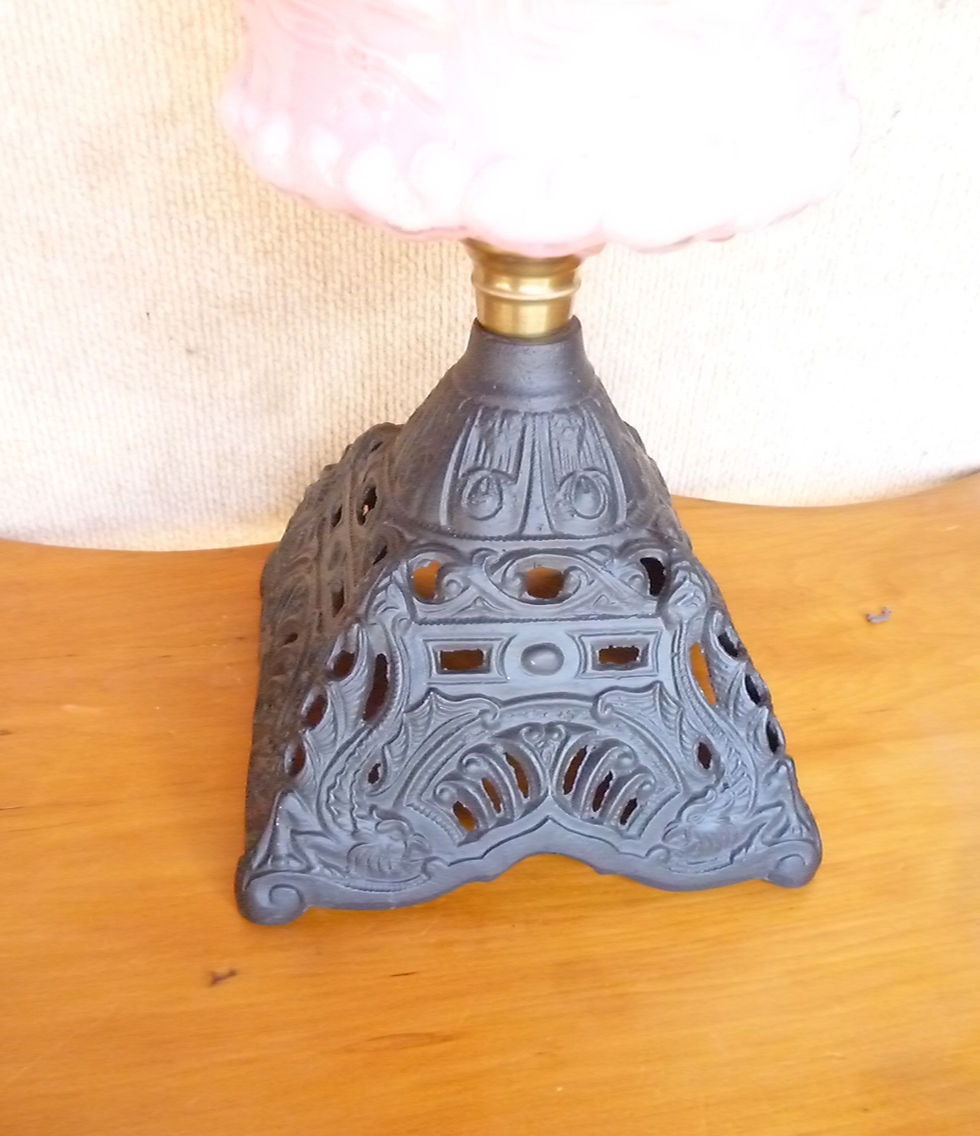 Thumbnail: Reproduction Banquet lamp