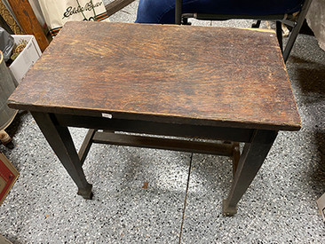Pretty Piano Bench