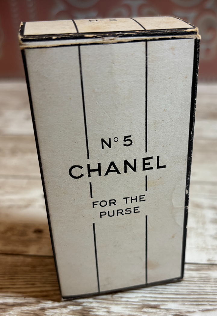 Vintage Chanel No 5 purse perfume