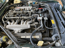 jaguar-xjs-v12-for-sale-in-vendita-nervesauto-olivotto-10.jpeg
