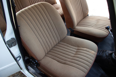 alfa-romeo-giulia-1300-nervesauto-olivotto_28.jpeg