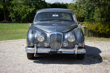 daimler-v8-2-5-manuale-guida-a-sinistra-targhe-nere-for-sale-in-vendita-nervesauto-olivott