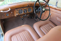 bentley-r-type-front-seats.jpeg