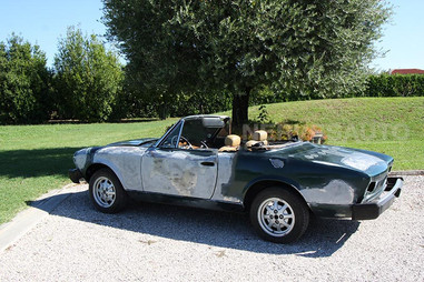 fiat-124-spider-nervesauto-olivotto-in-vendita-for-sale-9.jpeg