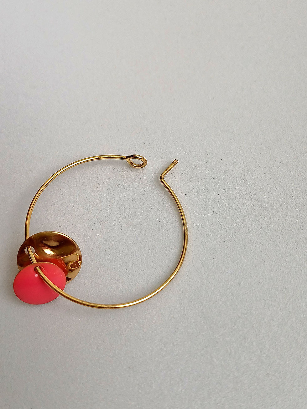 Miniature : Boucles d'oreilles créoles dorées pastille rose