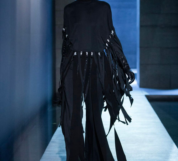 ELIE-SAAB-RTW-FW-2021-22-30.jpg