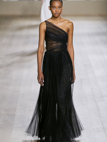 00057-Christian-Dior-Spring-22-Couture-Paris-credit-Alessandro-Lucioni-Gorunway.jpg