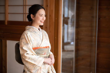 女将