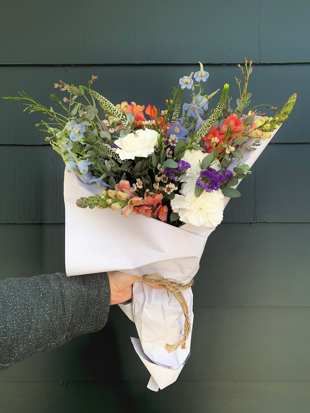 Top 9 Budget Friendly Flowers for your Wedding