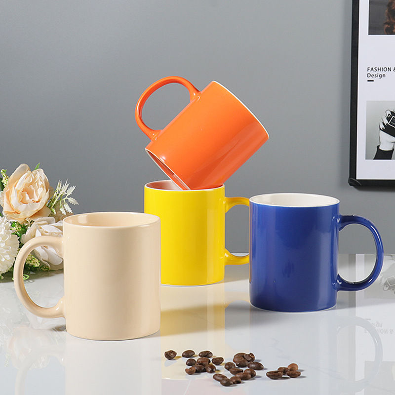 Miniatura: Taza grande