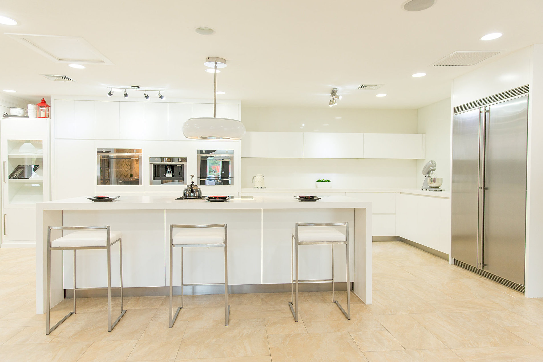 Lunas Fine Cabinetry