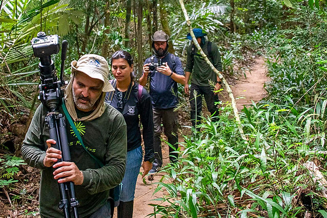 Equipe do Instituto Últimos Refúgios