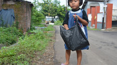 Joglo: Street Clean Up