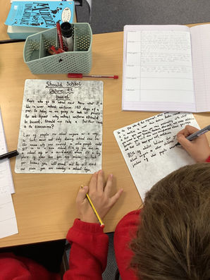 Exploring balanced discussions