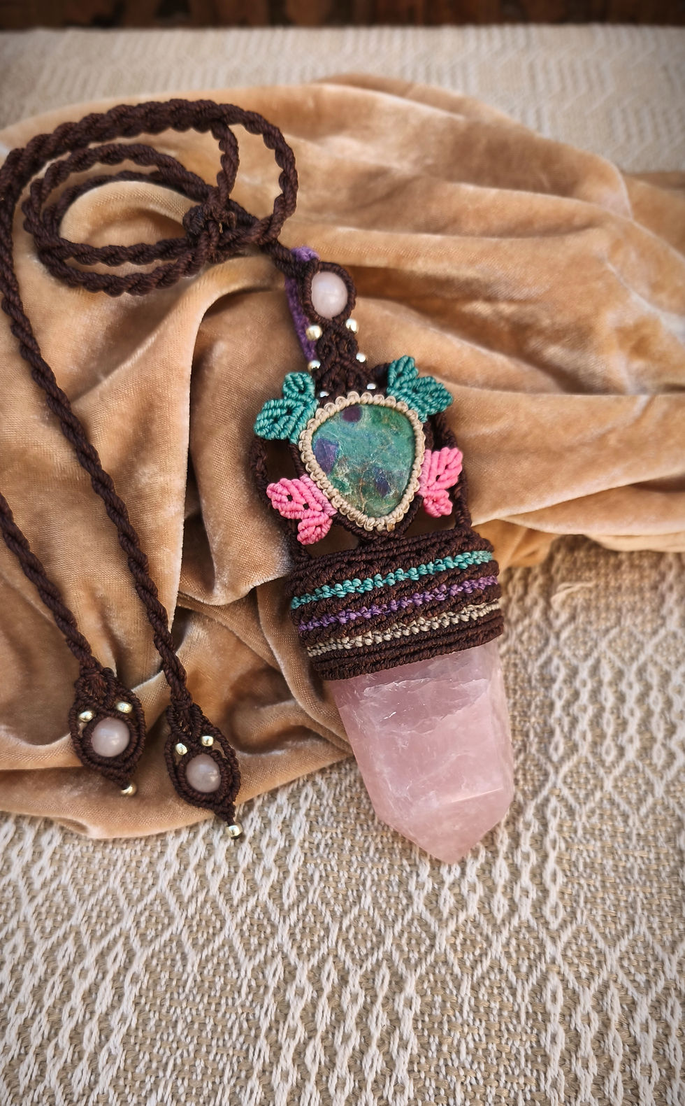 Maxi Colar de Quartzo Rosa e Rubifuchsita