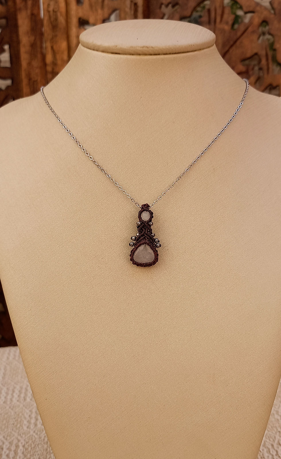 Miniatura: Colar de pedra da Lua