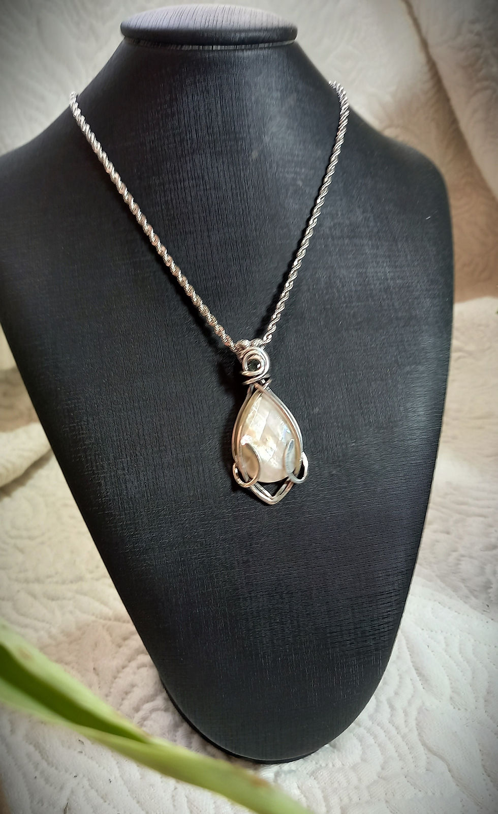 Miniatura: Colar de Madre Perola facetada