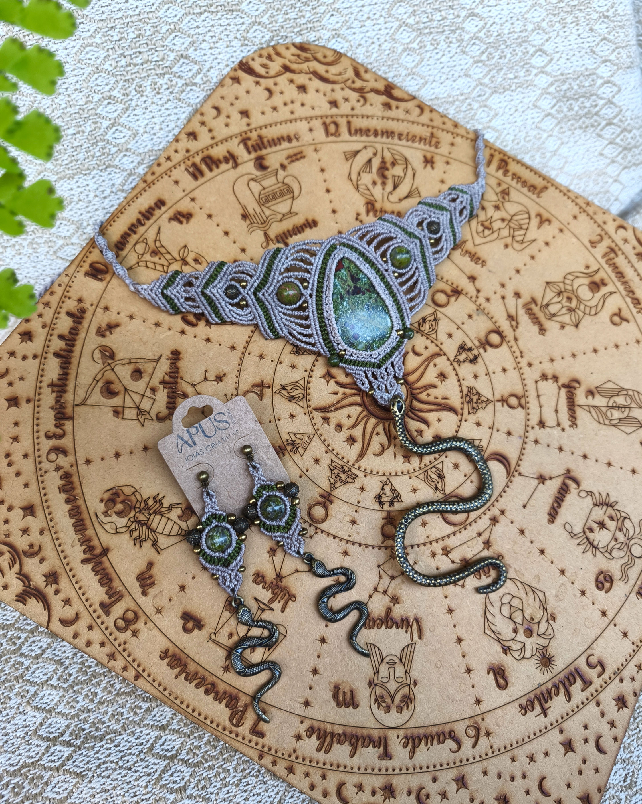 Conjunto de Jaspe Sangue de Dragão e Unakita