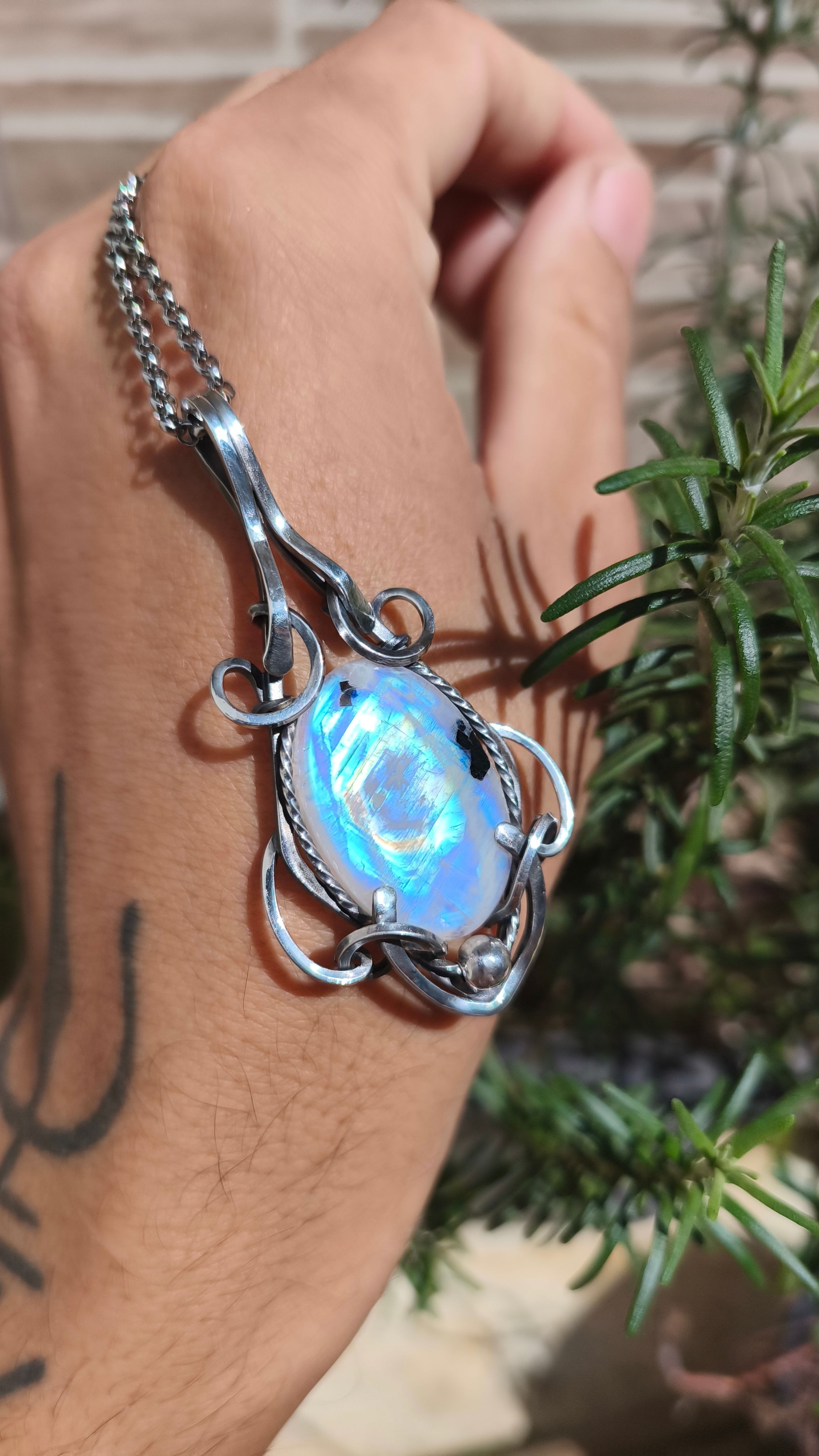 Mythos - Pedra da Lua - Pingente prata 950