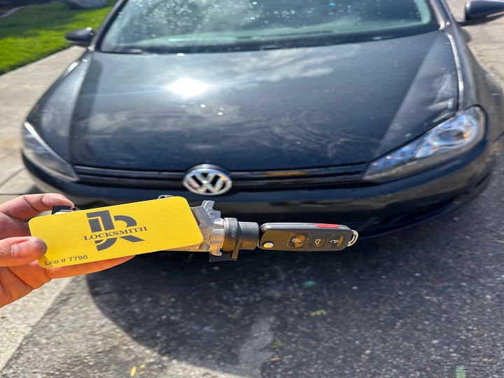 Car Key Replacement and Commercial Security Services