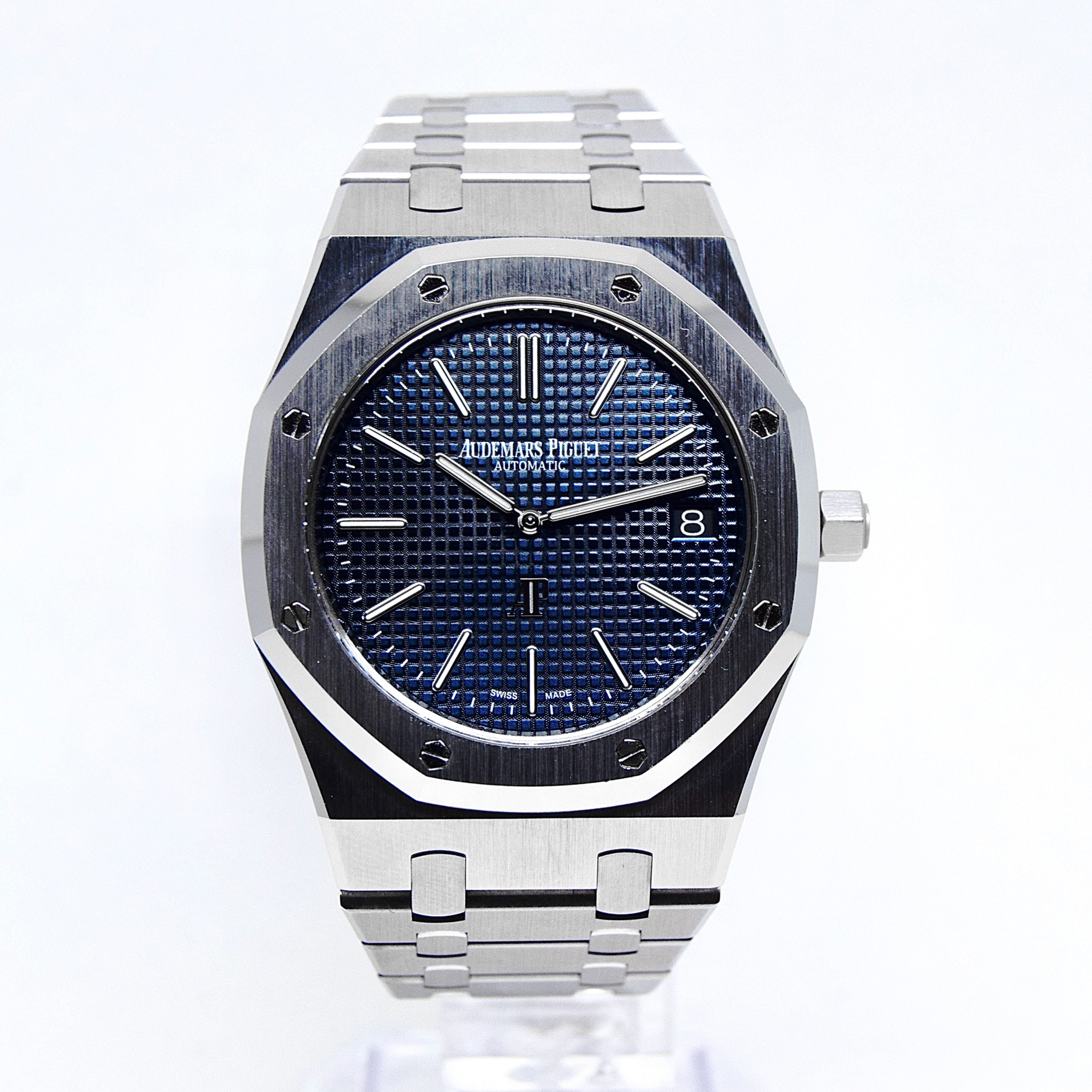 Royal Oak "Jumbo" 15202ST Box and Papers 2018