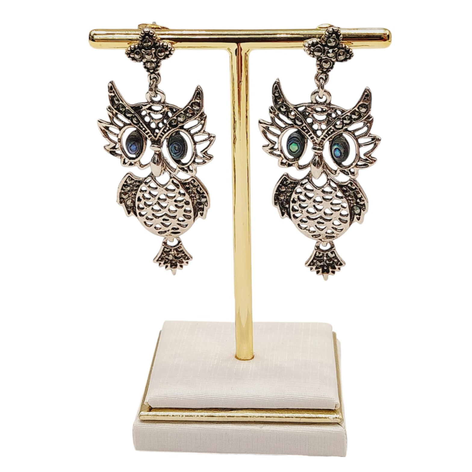 BRINCO CORUJA DE PRATA COM ABALONE NOS OLHOS