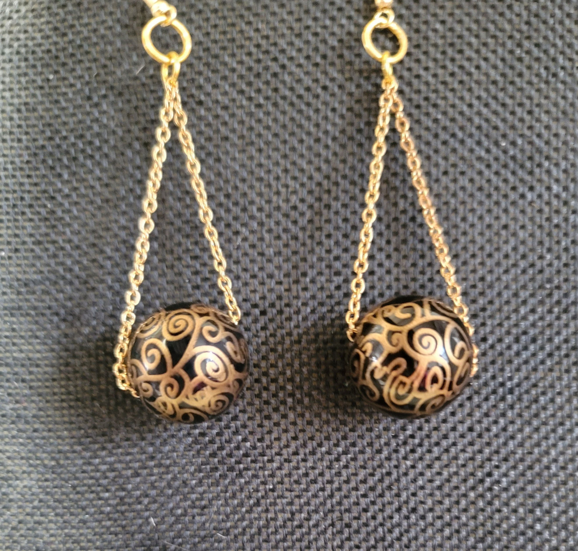 Chain Earrings with Gold Pattern Ball