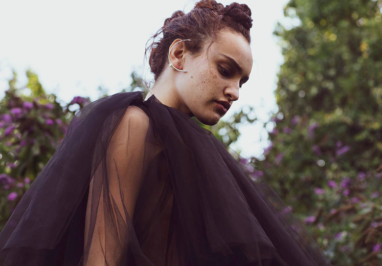 MUA: Liz Martins