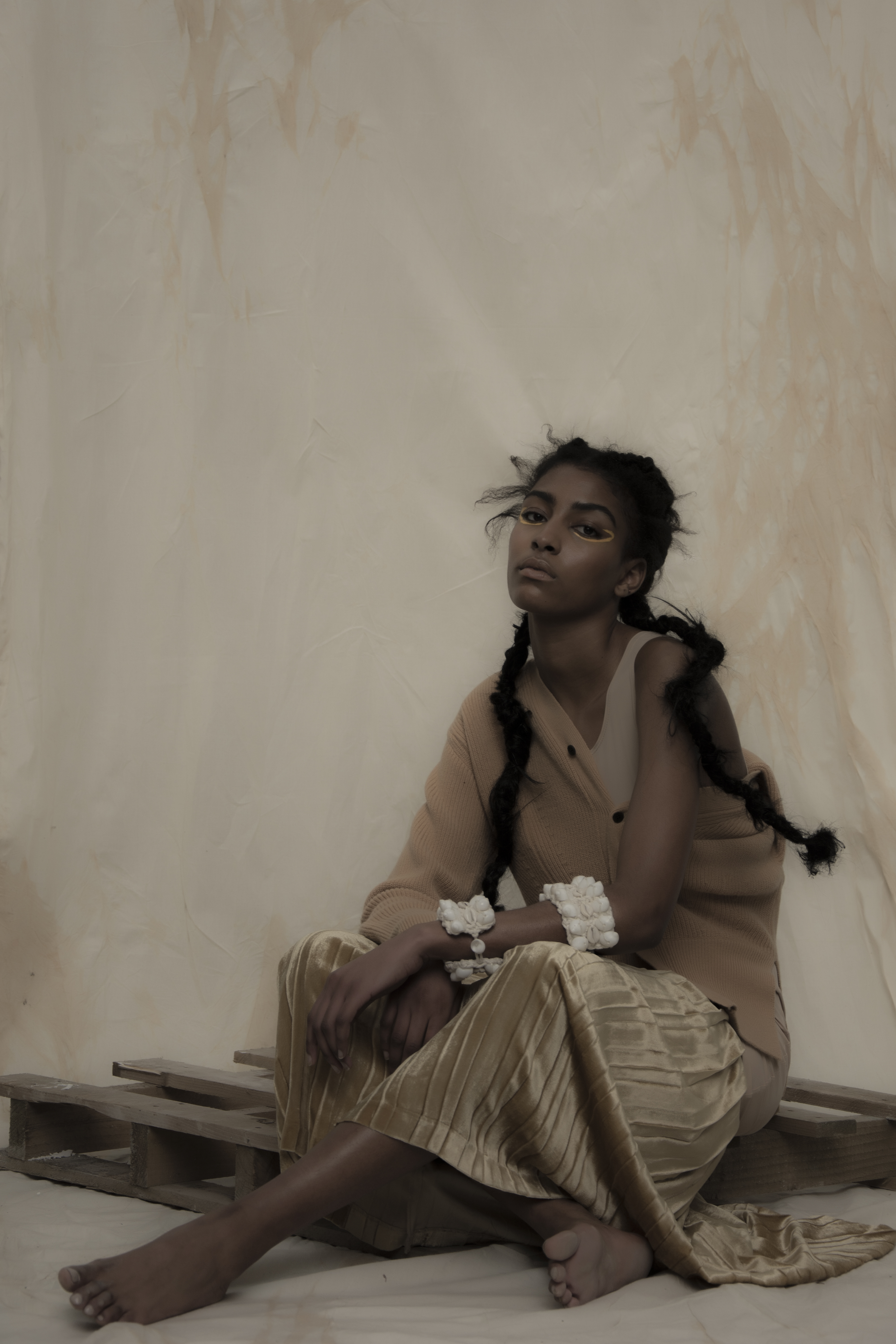 MUA: Chloe Herouart