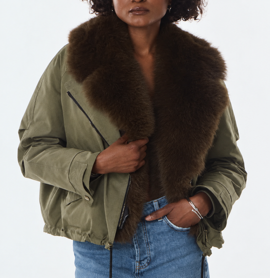 Parka Isabella met brede faux fur kraag, beige of kaki