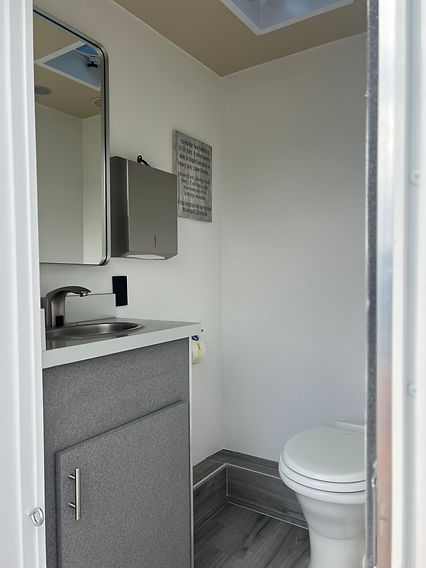 interior photo of the Allegro bathroom exterior side.