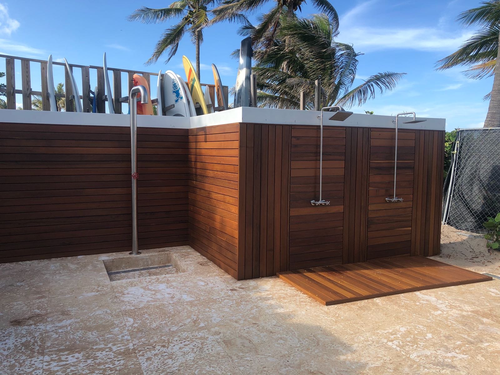 Outdoor Showers Extreme Decks