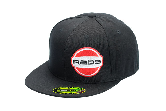 REDS debuts new black Flexfit Flatbill hat