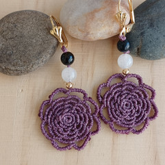 boucles d'oreilles artisanales tissées avec labradorite et perle de lune