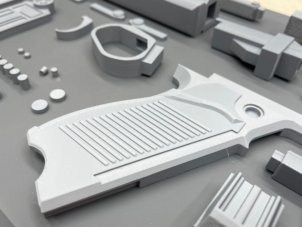 Thumbnail: SV-32 "Sovereign" Blaster Prop