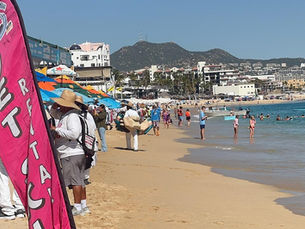  Iniciativa Privada de Los Cabos exige una  estrategia efectiva contra el  comercio informal previo a temporada  de Spring Break 