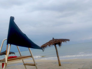 Cierran todas las playas de Los Cabos por huracán “Priscilla”