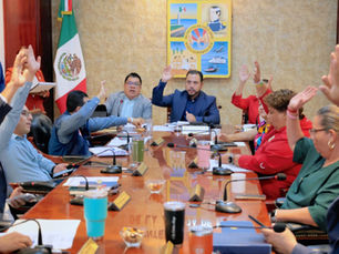 Cabildo autoriza donación de vehículos a la Secretaría de Marina