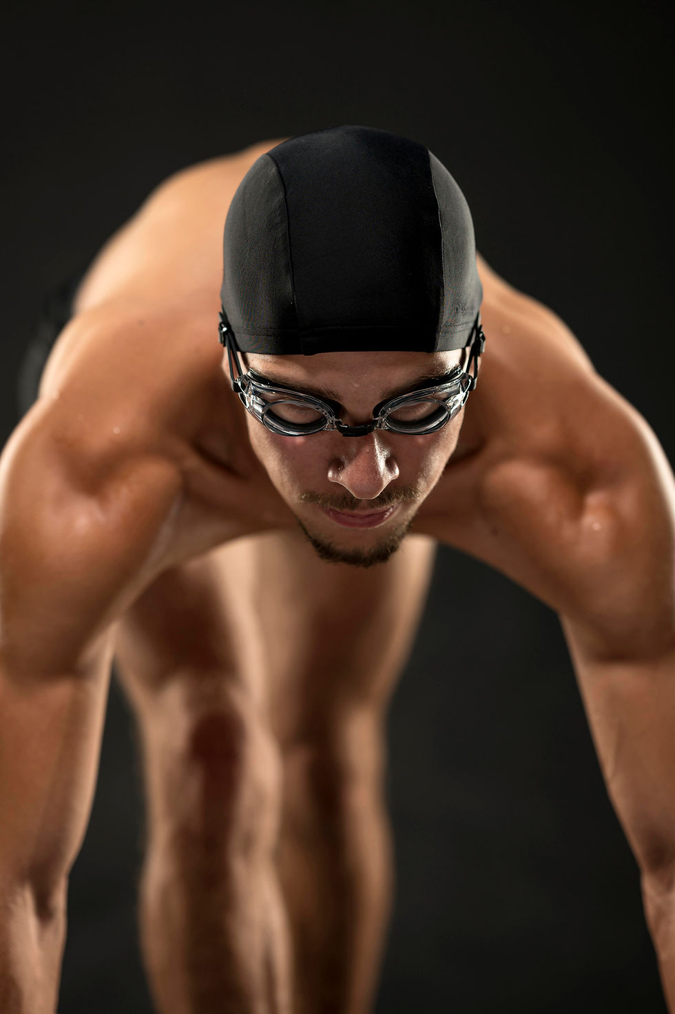 close-up-swimmer-getting-ready-dive.jpg