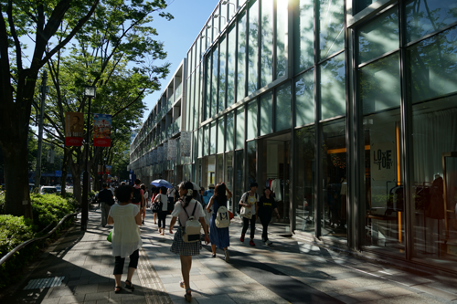 表参道ヒルズ