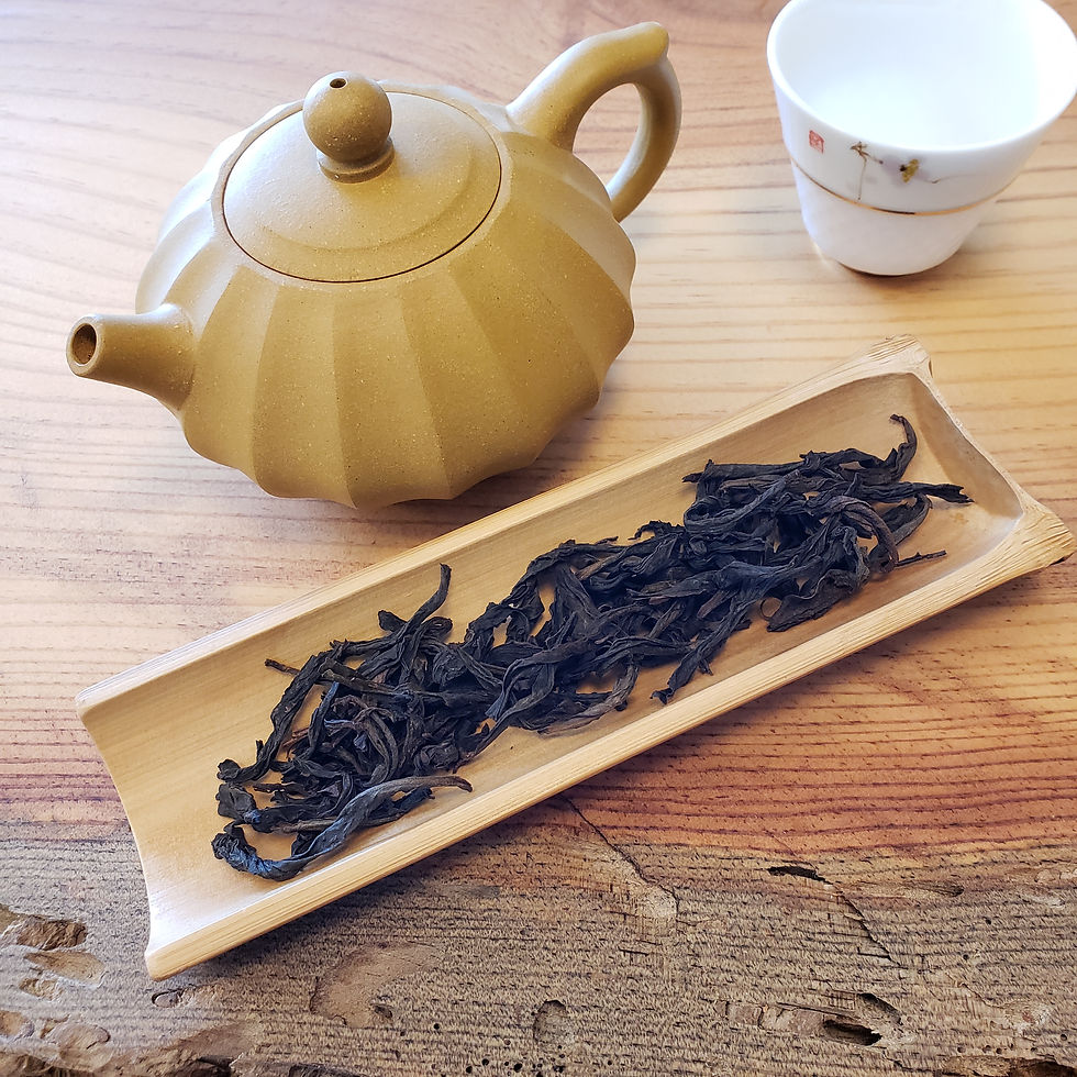 Water Fairy tea leaves with a yellow clay pot