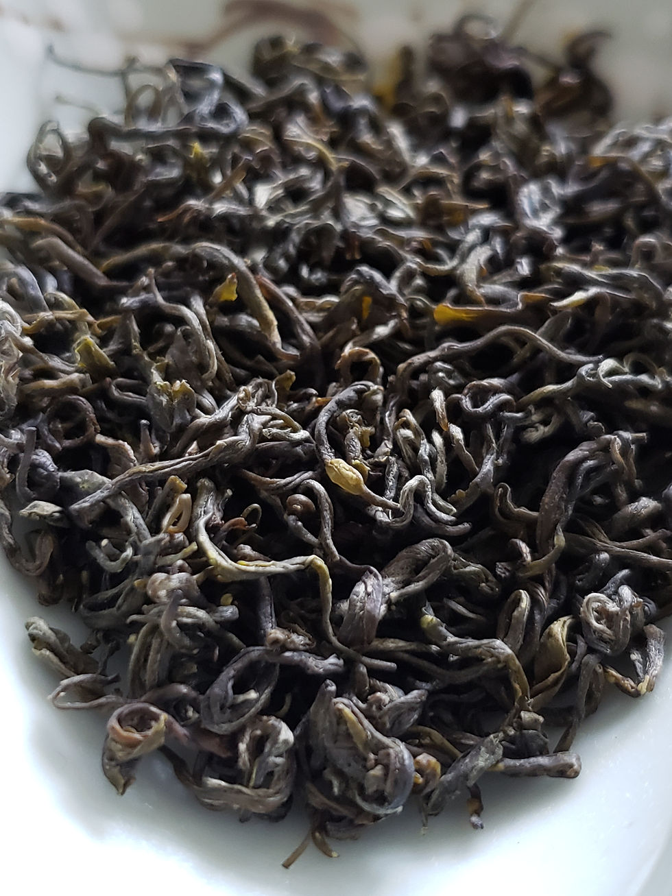 Yellow Tea Leaves