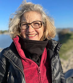 Nadia Professeur de Yoga Hatha méditation bien être