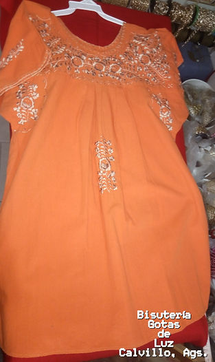 Blusa Naranja con Dorado