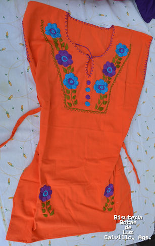Blusa Anaranjada con Flores