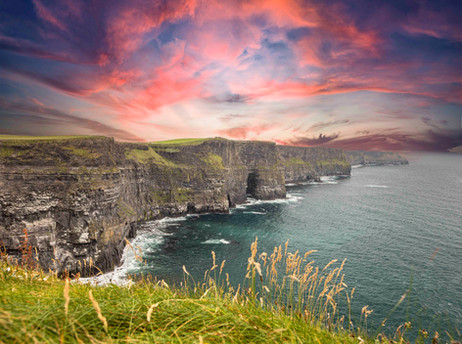 _Y5A7701 Cliffs of Moher web ready.jpg