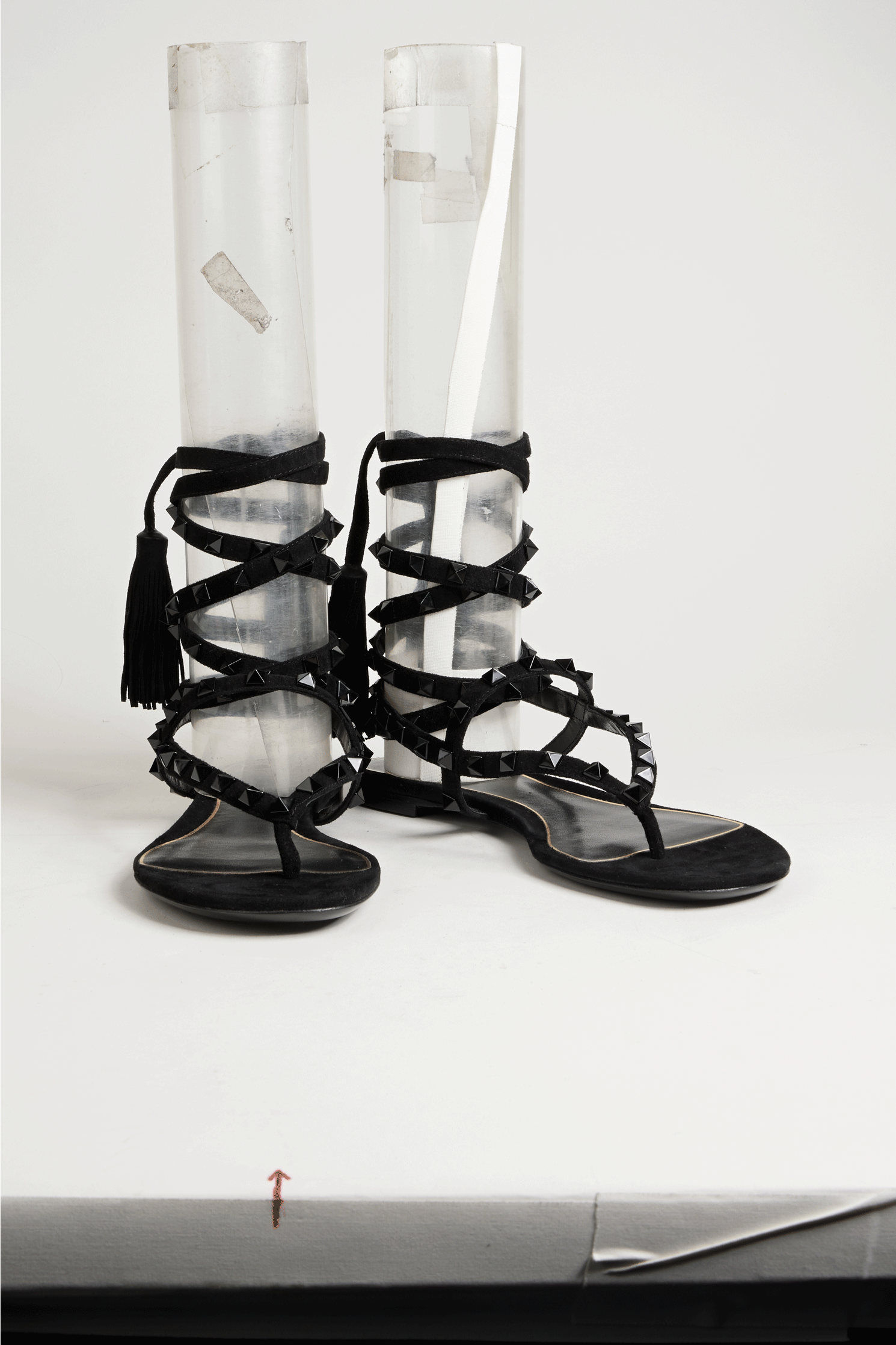 shoes-fashion-retouching_iara-jablonski.gif