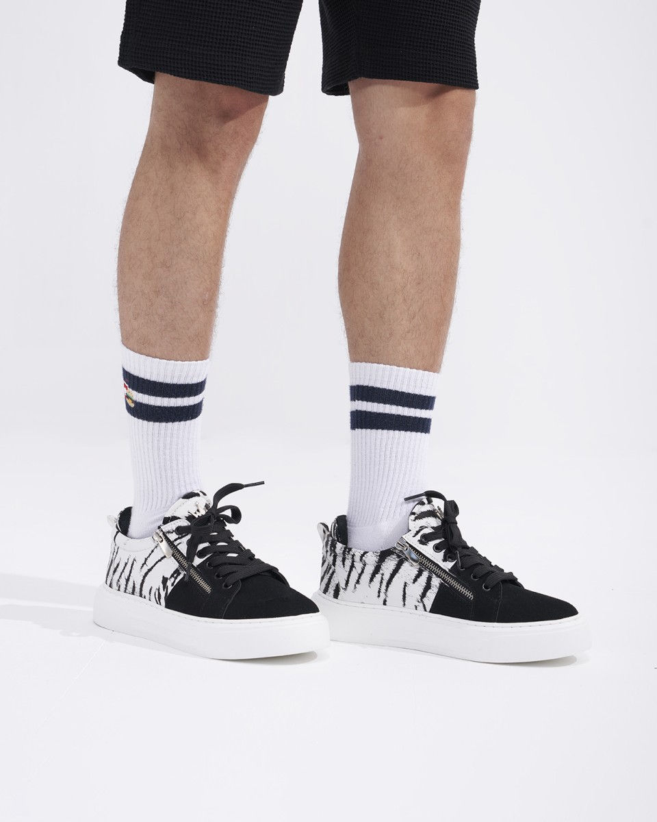 Thumbnail: Duo-Zipped Custom Sneakers In Black-White