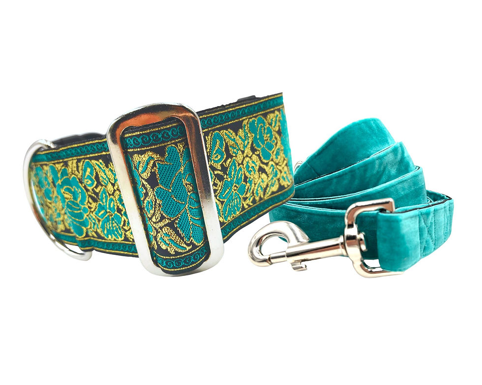 Thumbnail: Hydrangea 2" Wide Martingale Dog Collar: Satin Lined, Large Breed