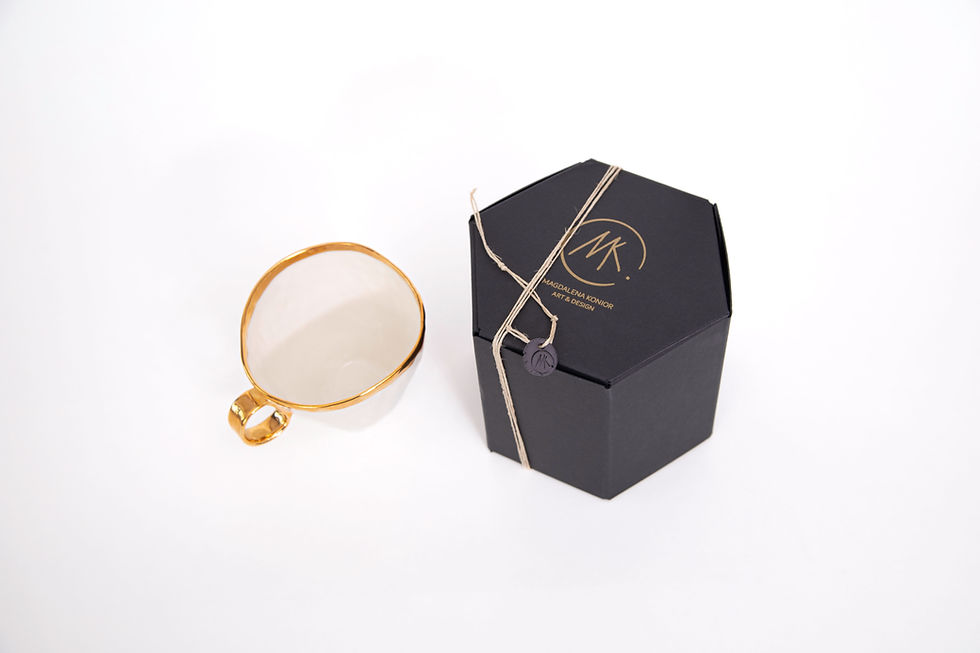 Miniatura: Tancerka - porcelanowy kubek 310 ml